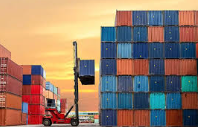 Kyrgyzstan’s foreign trade declines, exports drop by 8.2 percent